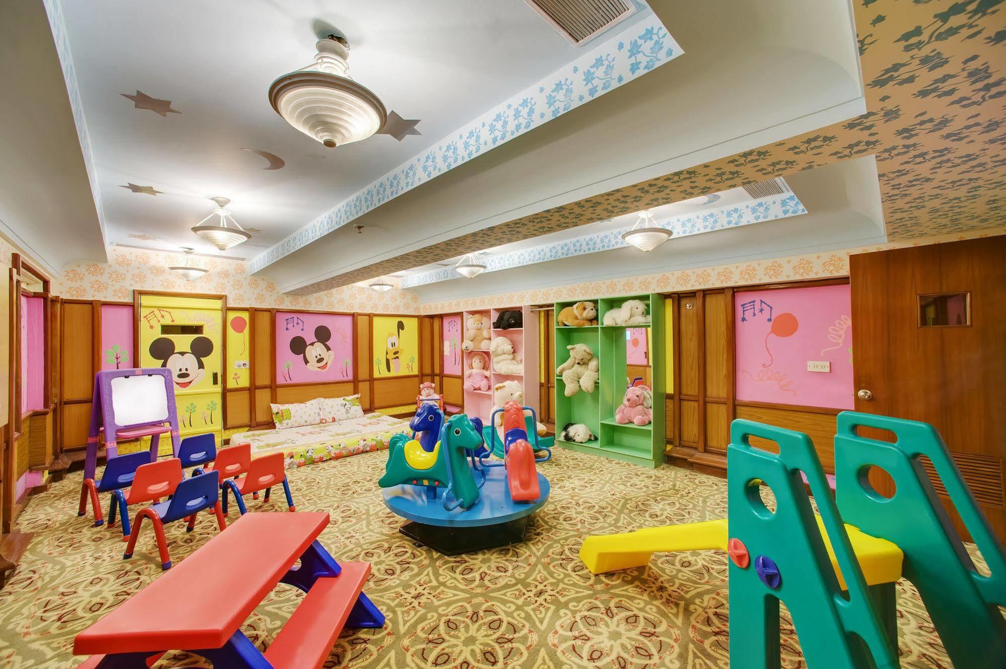 Готель Jaypee Residency Manor Масурі Екстер'єр фото